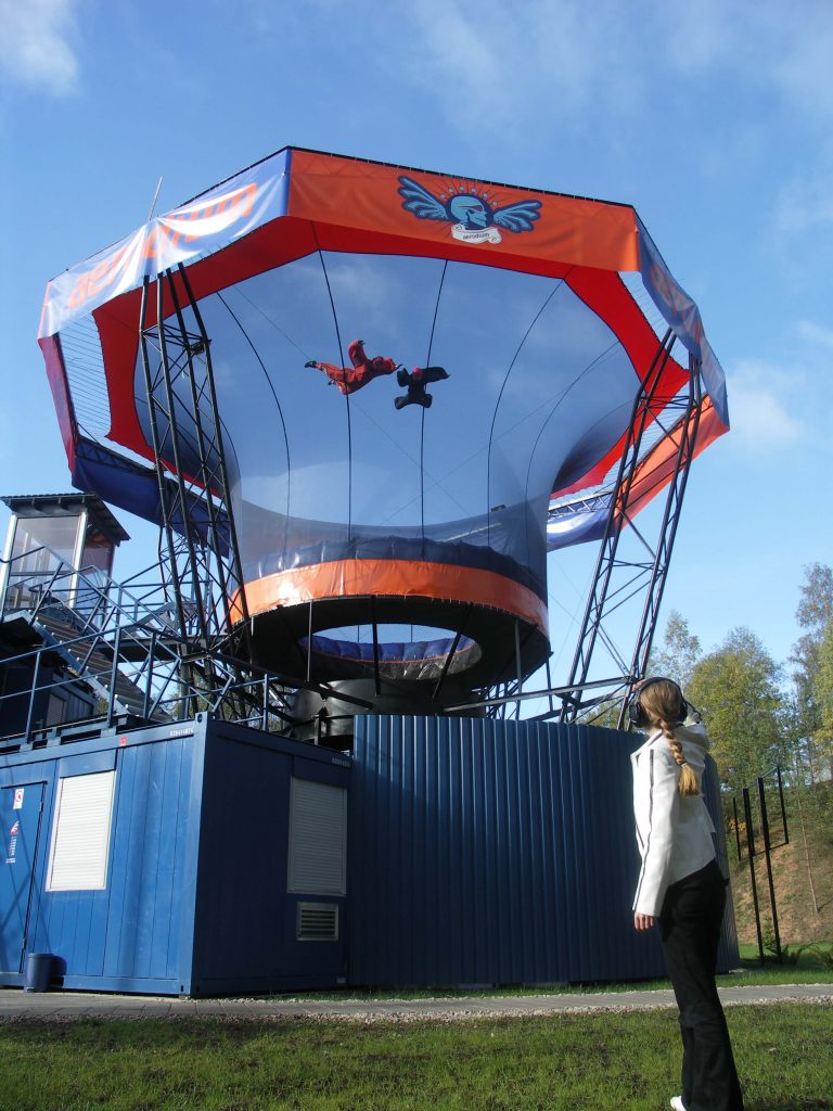AERODIUM Sigulda Vertikālais vēja tunelis
